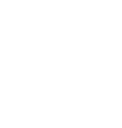 Nicholas Tischler (am Ball) von den EWE Baskets beim Versuch, den Ball im Korb von den Basketball L wen Braunschweig ...