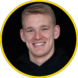 Ein Portrait von Sven Schwarz.