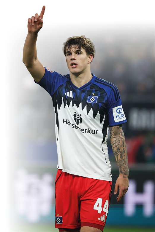 Fu ball: Bundesliga, Hamburger SV - Eintracht Frankfurt, 15. Spieltag, Volksparkstadion, Luka Vuskovic (Hamburger SV) gestikuliert auf dem Platz.