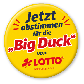 Gelber Button mit der Aufforderung jetzt f r die Big Duck von Lotto Niedersachsen abzustimmen. Beschreibung von KI generiert